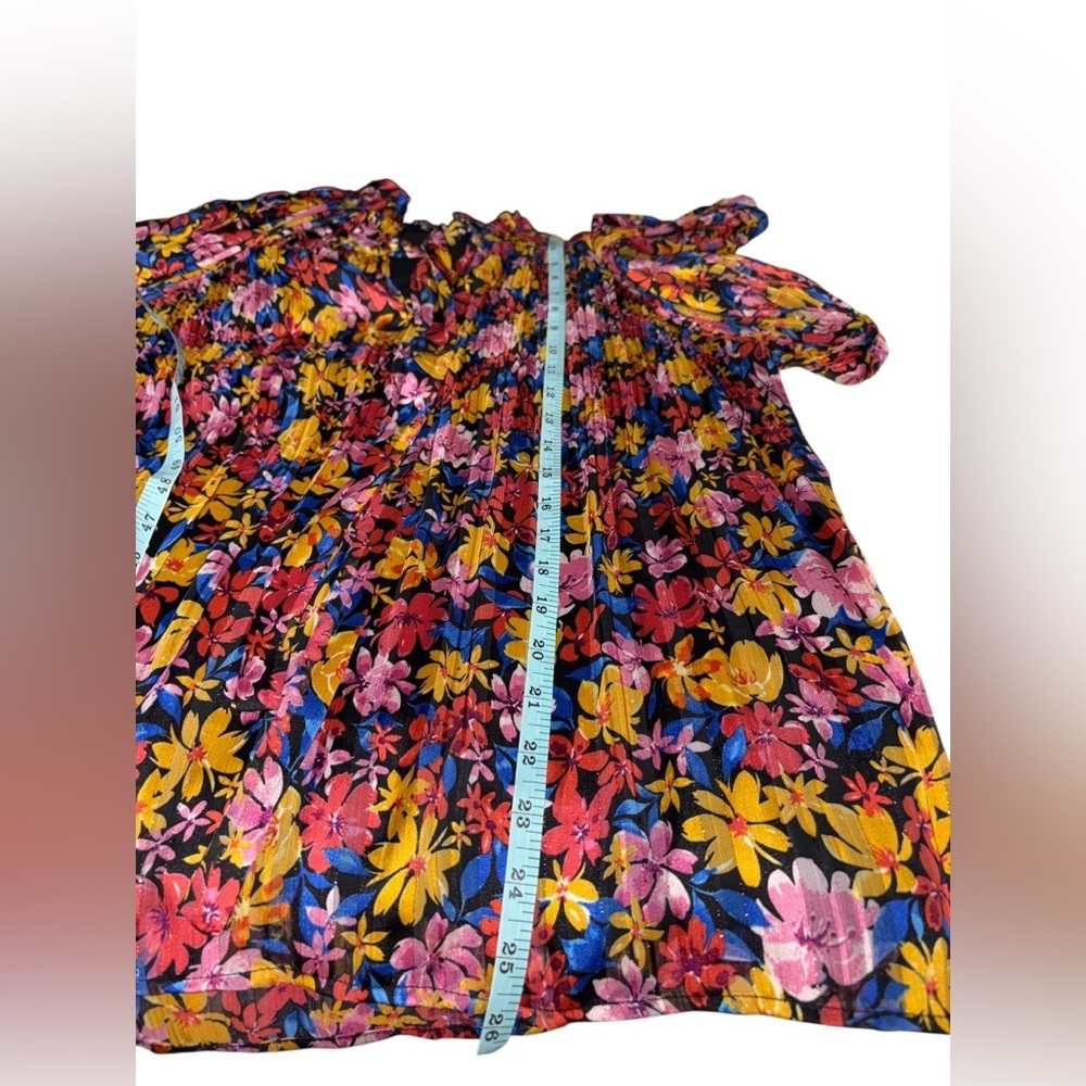 SKIES ARE BLUE Vibrant Floral Blouse Size Medium - Picture 12 of 13